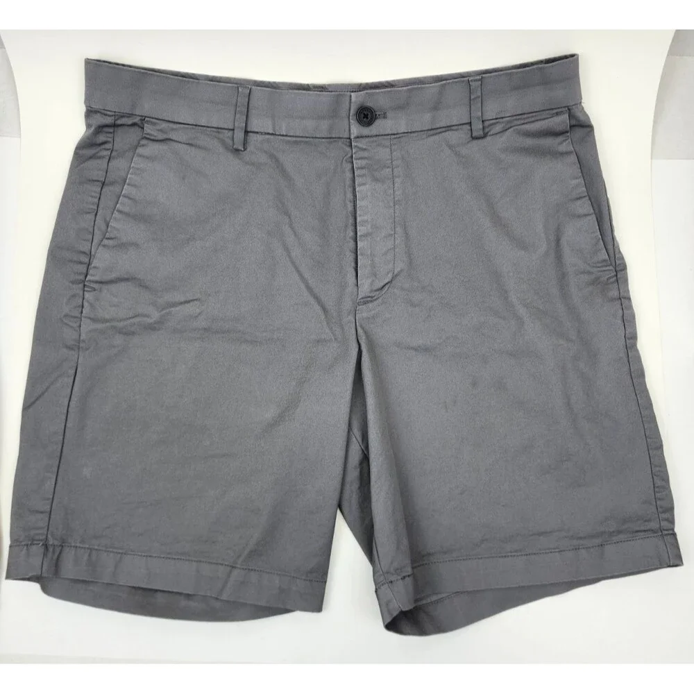 Lot of 3 Banana Republic Shorts Mens Size 36 Gray and Tan Excellent Condition